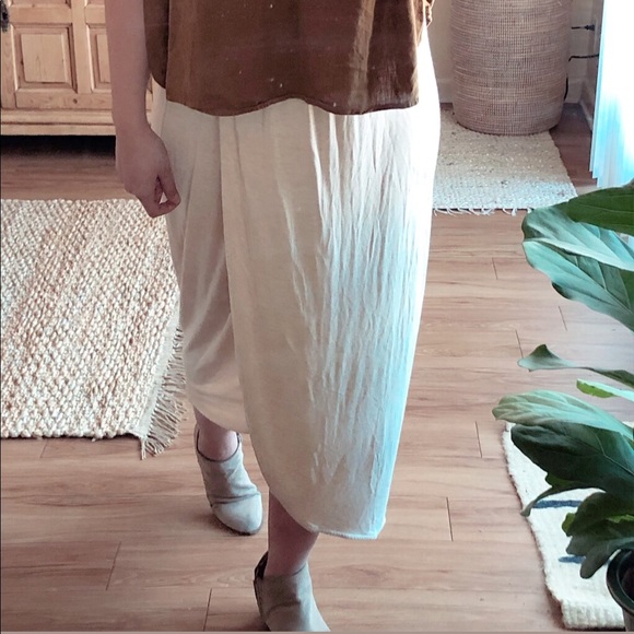 Dresses & Skirts - ⭐️Soft fabric, draping, tulip skirt, spring, M/L⭐️